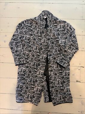 Black and White Textured Open Cardigan with stretch.